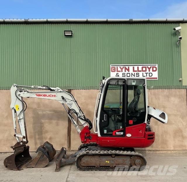 Takeuchi TB 230 Mini kotrók < 7t