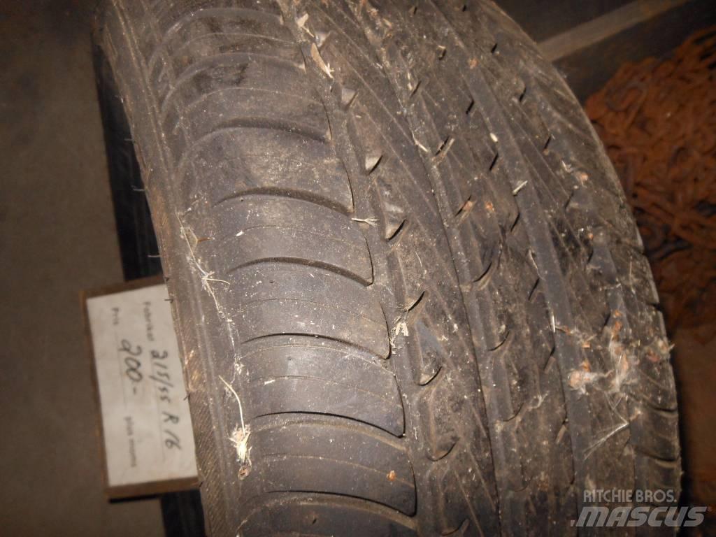  Däck 215/55R16 Egyéb traktor tartozékok
