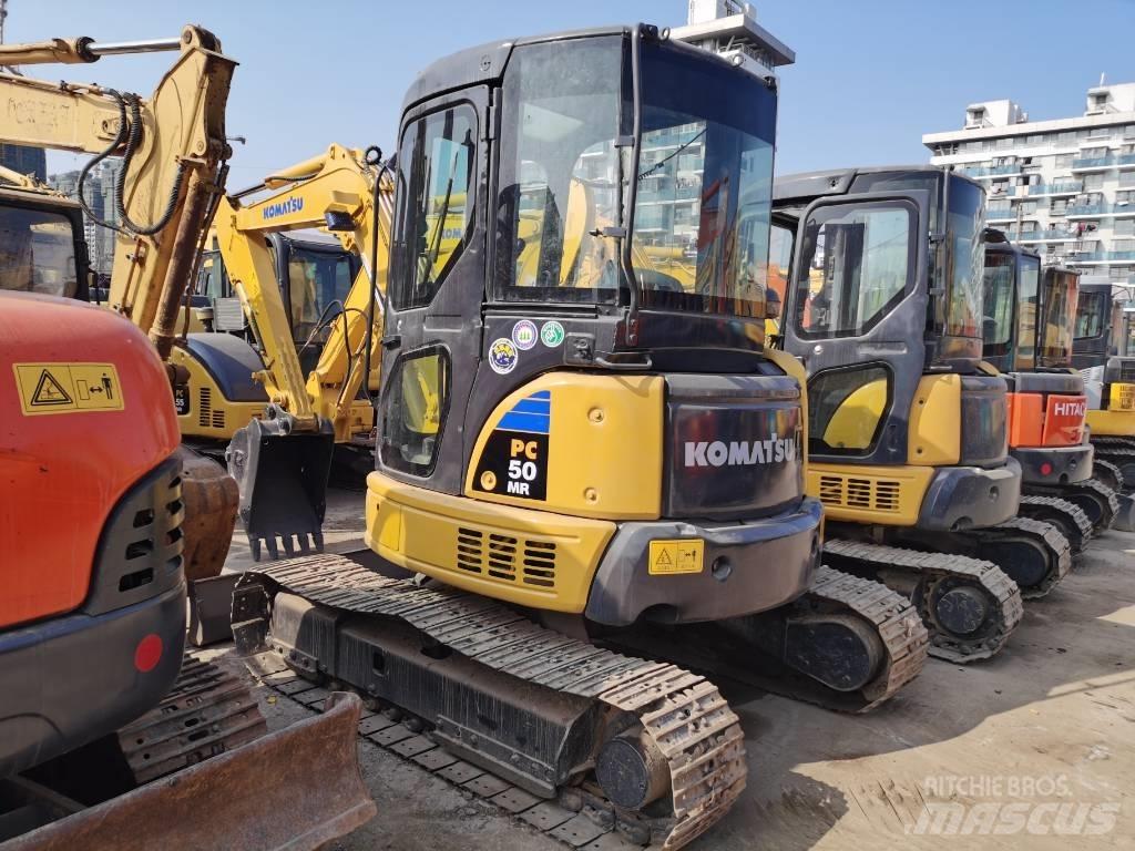 Komatsu PC50 Lánctalpas kotrók