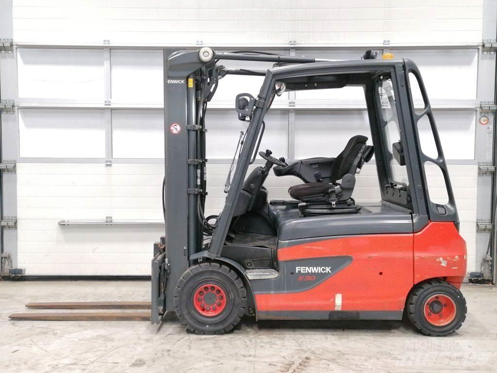 Linde E30L-01 Elektromos targoncák