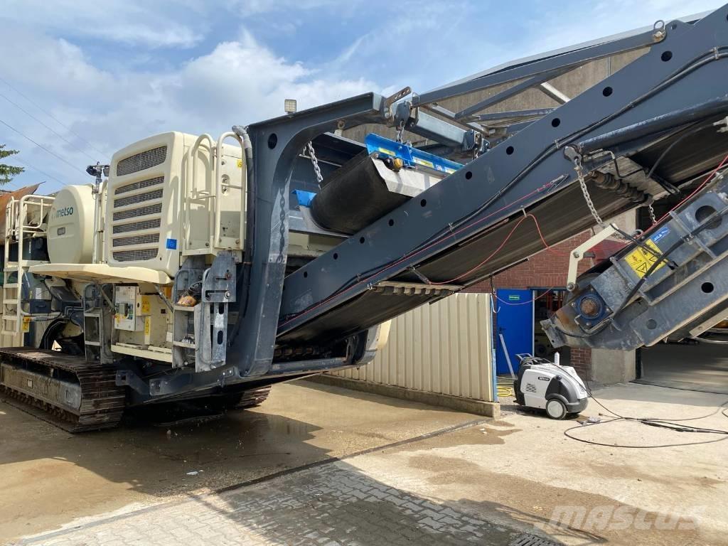 Metso LT 106 Mobil törőgépek