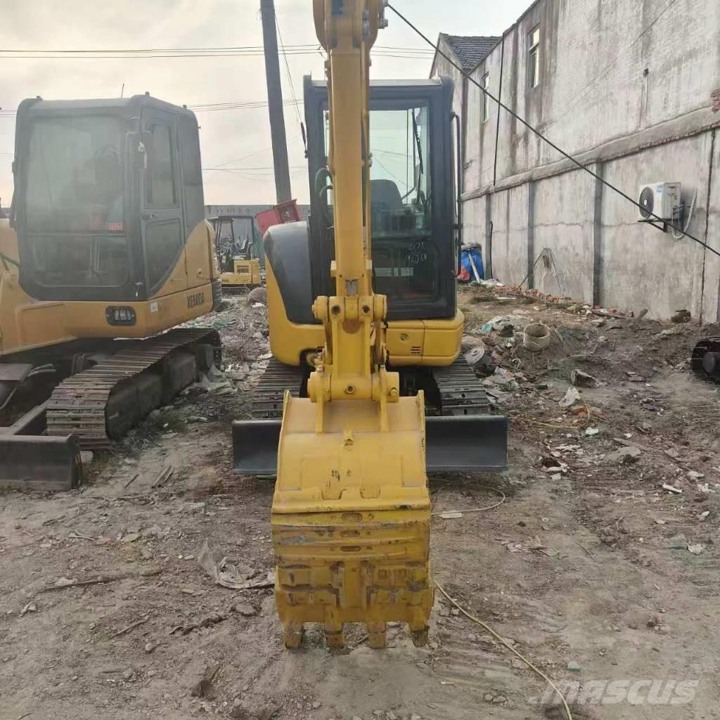 Komatsu PC 35 Mini kotrók < 7t
