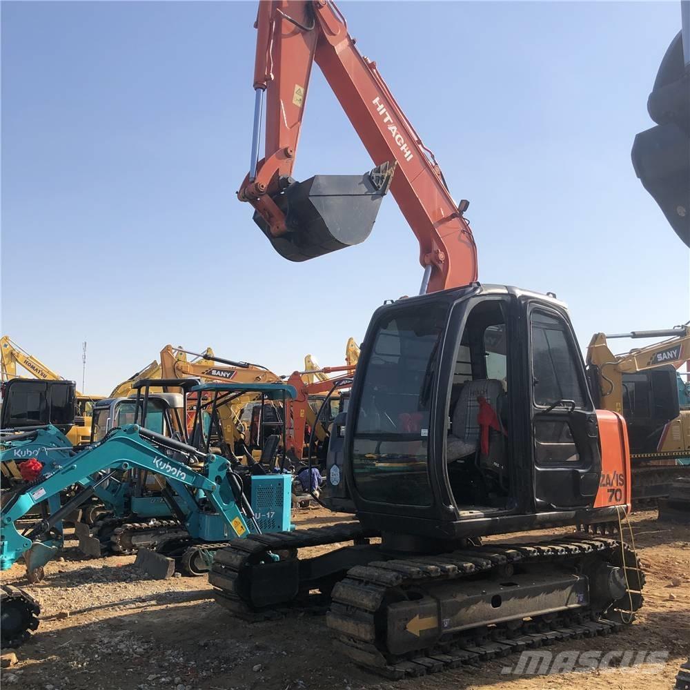 Hitachi ZX70-5A Közepes (midi) kotrók 7 t - 12 t