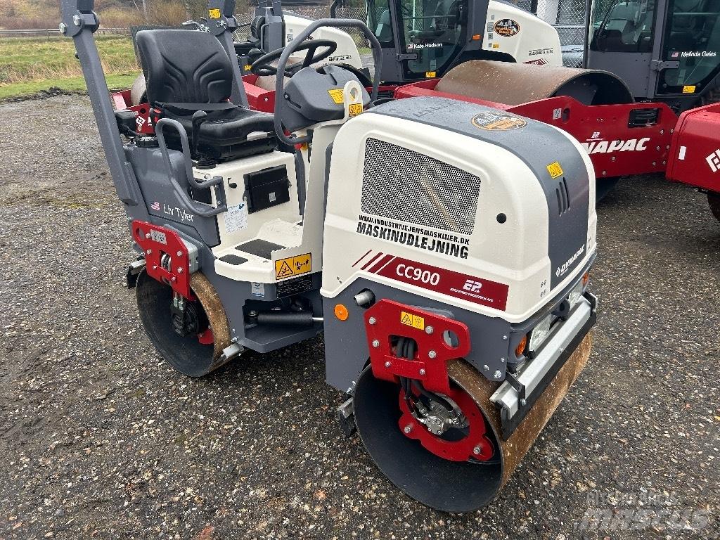 Dynapac CC 900 Ikerdobos hengerek