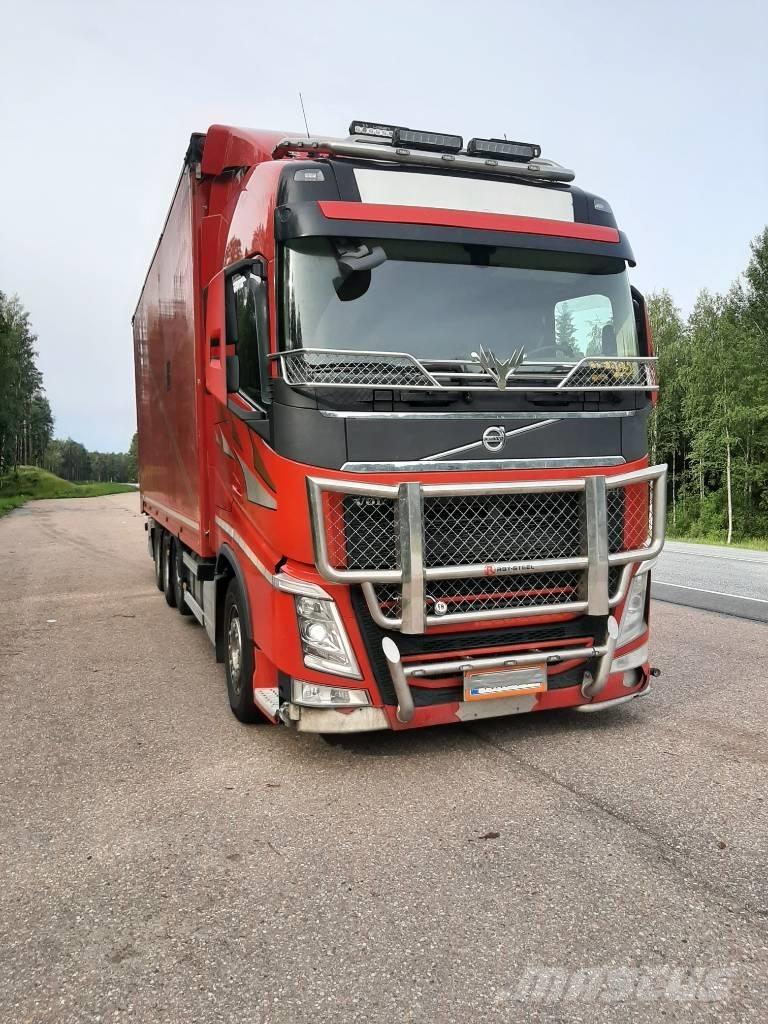 Volvo FH 13 Deszkaszállító teherautók