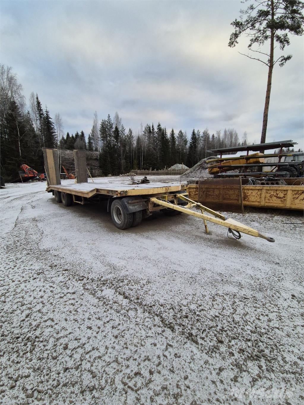 Goldhofer 23T Mélybölcsős