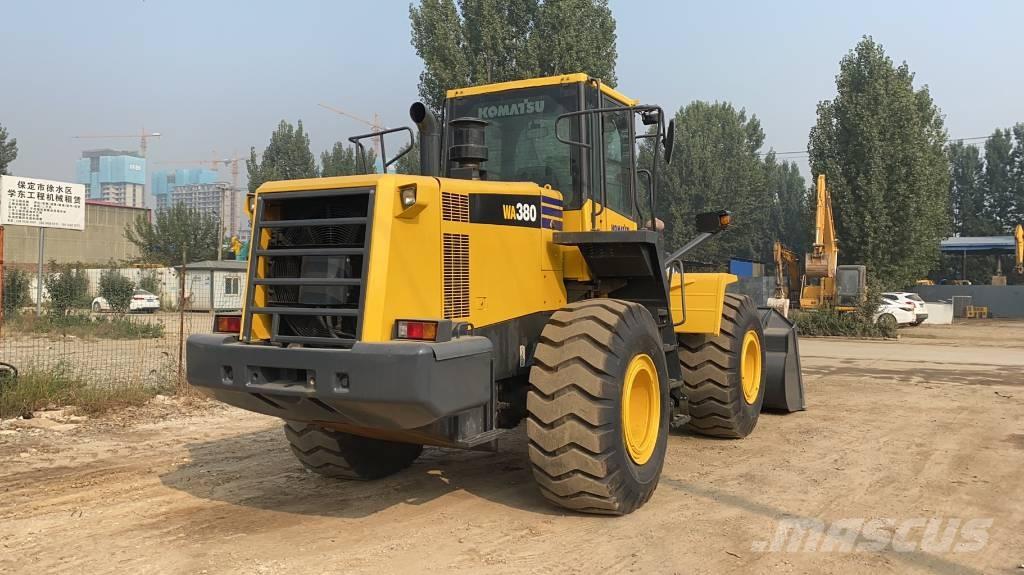 Komatsu WA 380-6 Gumikerekes homlokrakodók