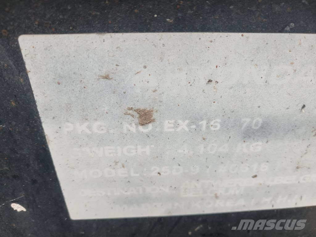 Hyundai 25 D-9 Dízel targoncák