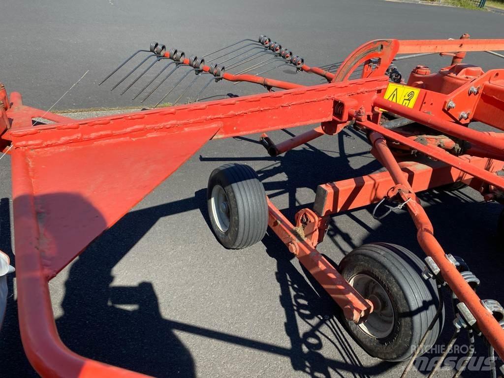 Kuhn GA 4121 GM Rendforgatók