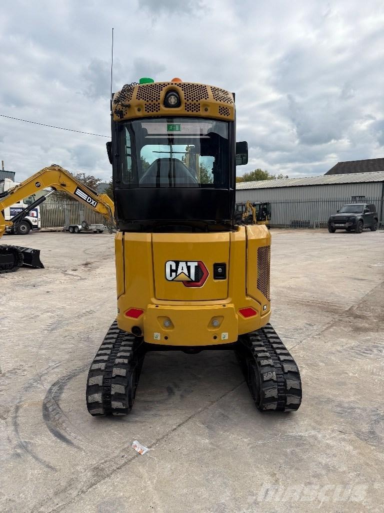 CAT 302.7 CR Mini kotrók < 7t