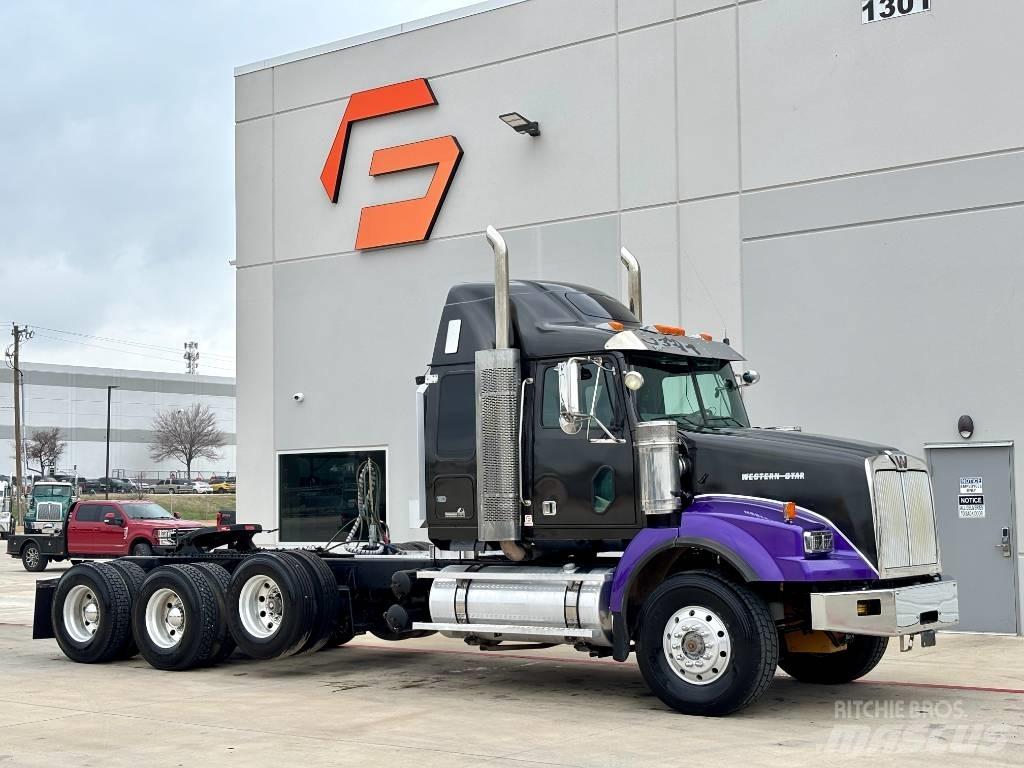 Western Star 4900 Nyergesvontatók