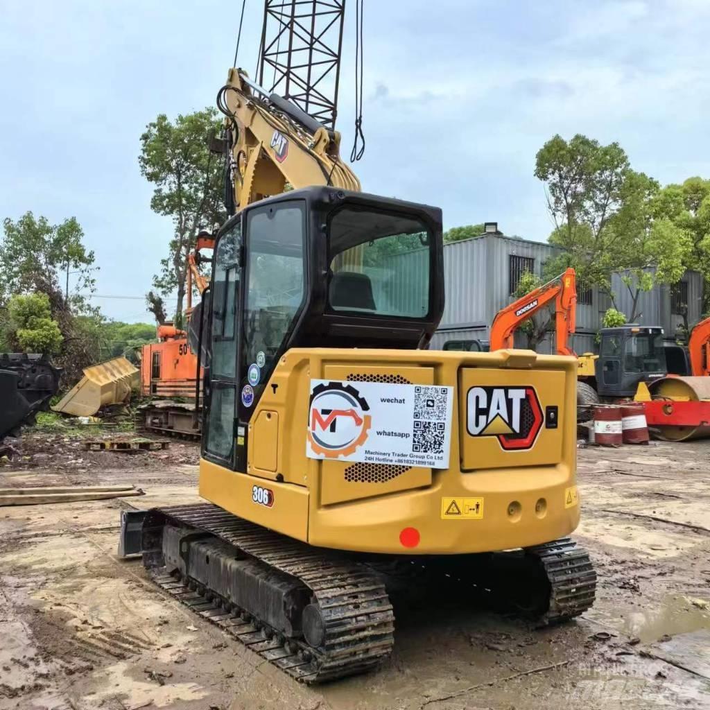 CAT 306 Mini kotrók < 7t