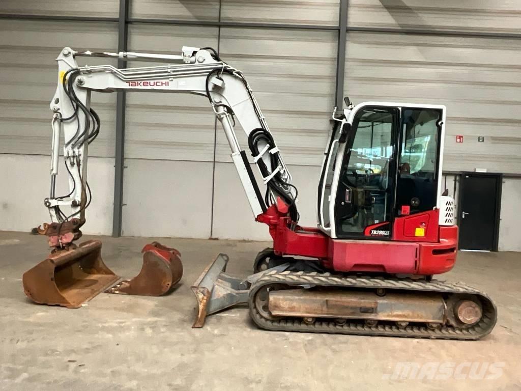 Takeuchi TB 280 FR Közepes (midi) kotrók 7 t - 12 t