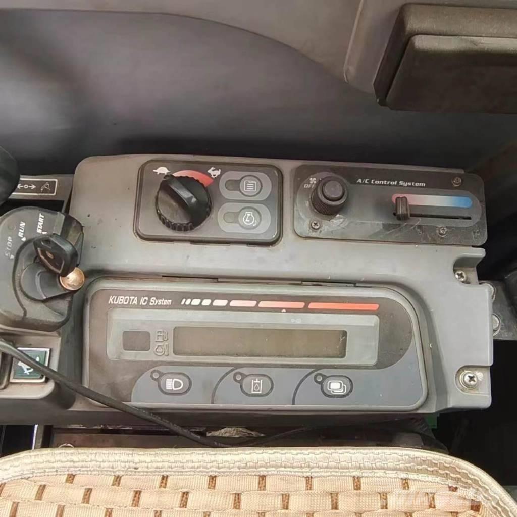 Kubota KX 183 Lánctalpas kotrók