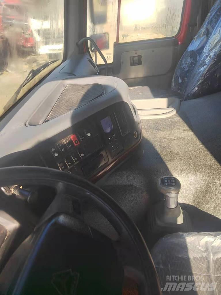 Howo 371 8x4 Billenő teherautók