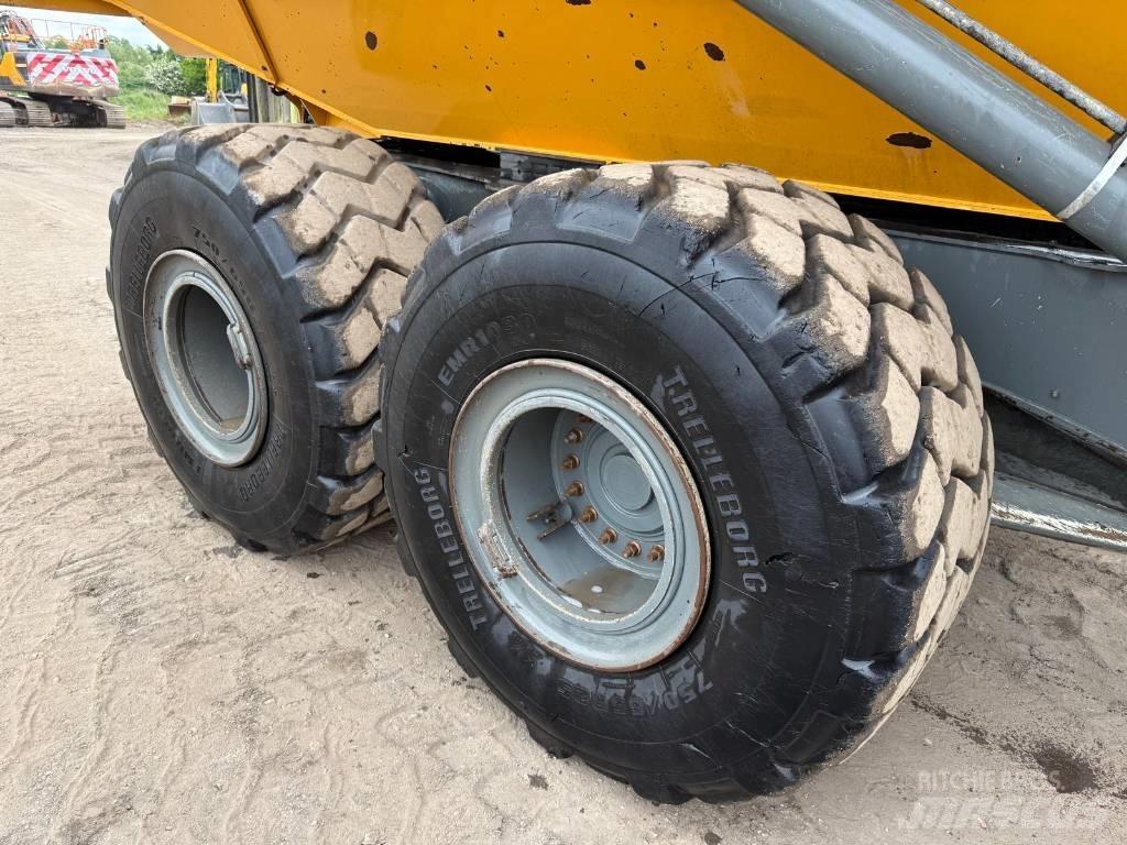 Liebherr TA 230 Csuklósdömperek