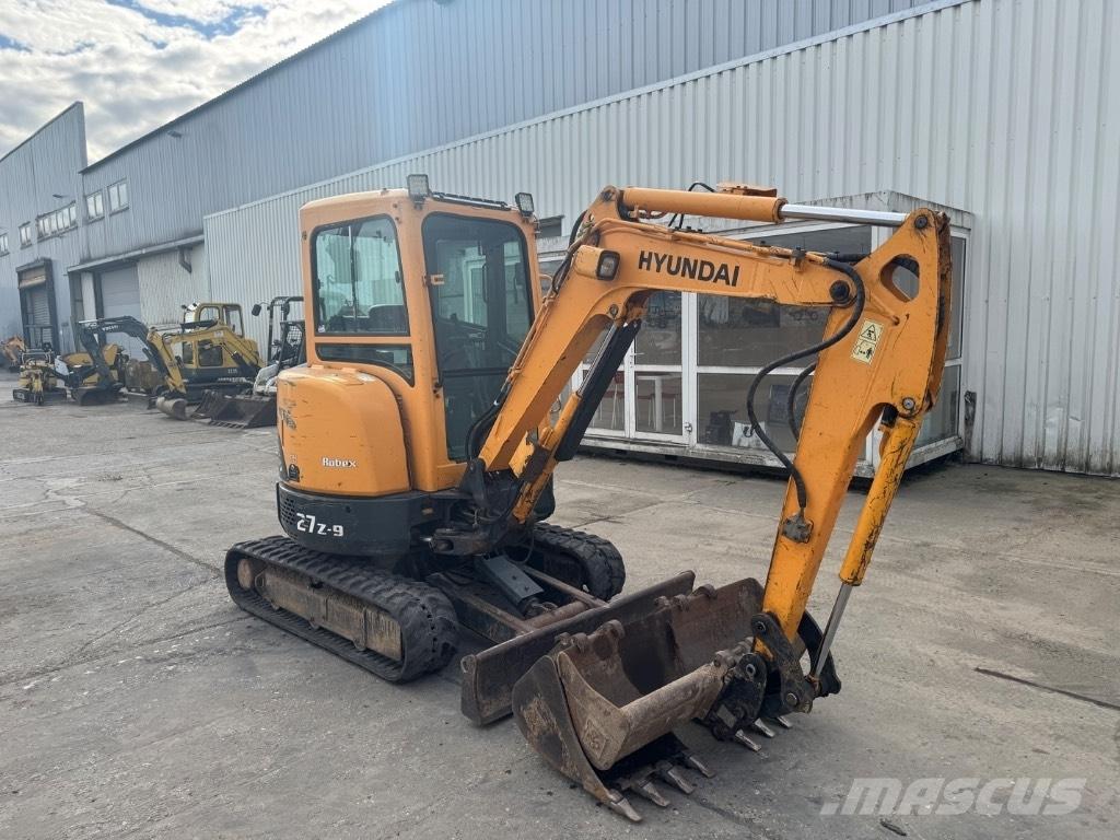 Hyundai ROBEx 27-9 Mini kotrók < 7t