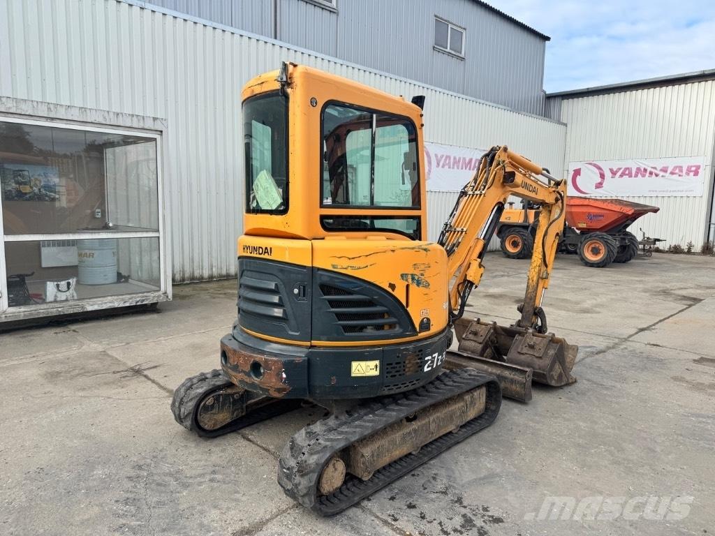 Hyundai ROBEx 27-9 Mini kotrók < 7t