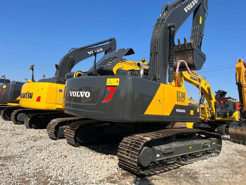 Volvo EC240DL Lánctalpas kotrók