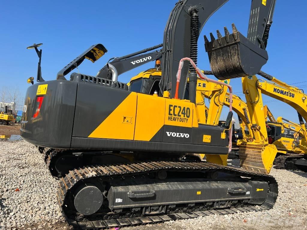 Volvo EC240DL Lánctalpas kotrók