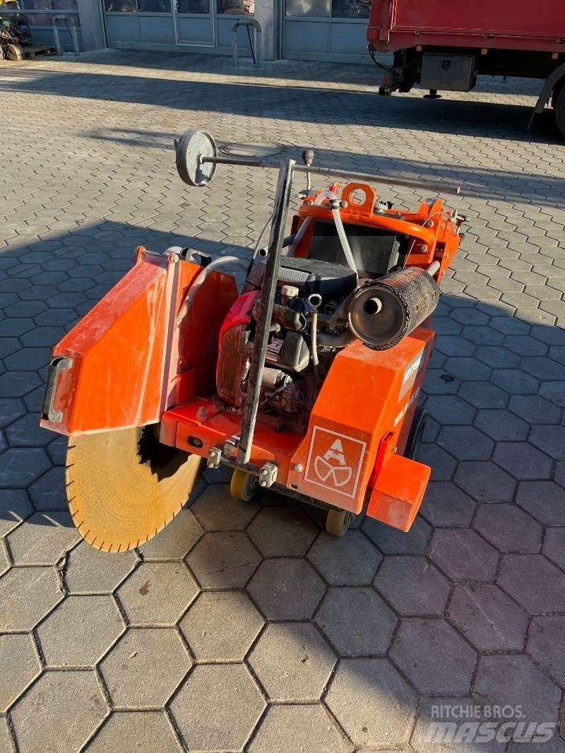  FS250B Építőipar - Egyebek