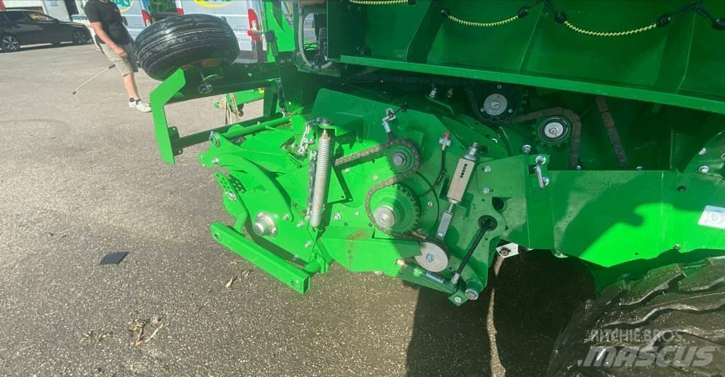 John Deere V461M Körbálázók