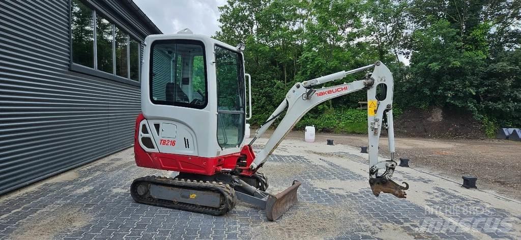 Takeuchi TB216 Mini kotrók < 7t