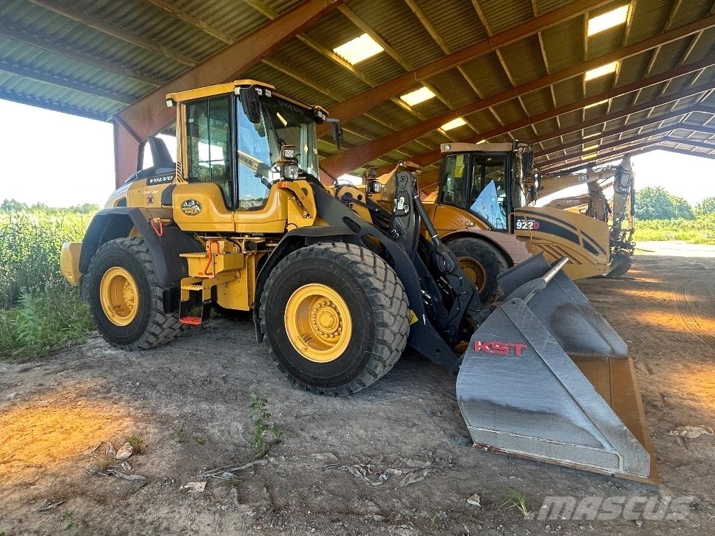 Volvo L 90 H Gumikerekes homlokrakodók