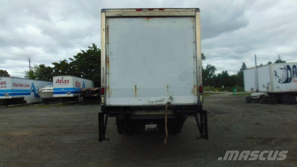 International 7600 Dobozos teherautók