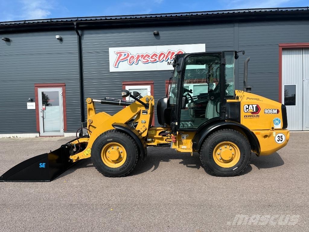 CAT 906M-20  35km/h Gumikerekes homlokrakodók
