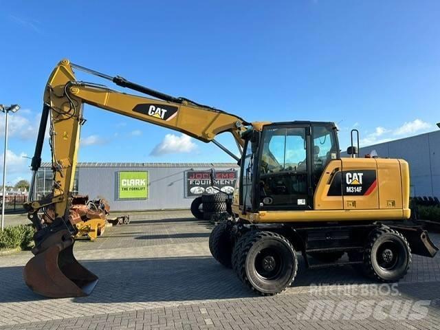 CAT M 314 F Gumikerekes kotrók