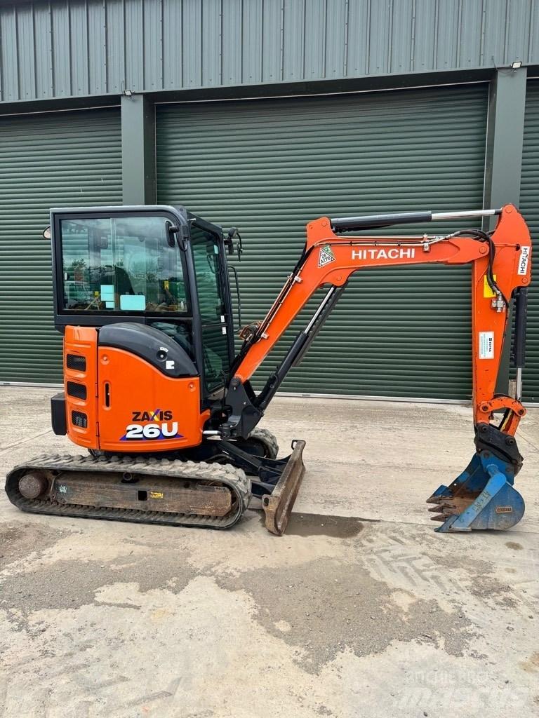 Hitachi ZX 26 U-6 CR Mini kotrók < 7t