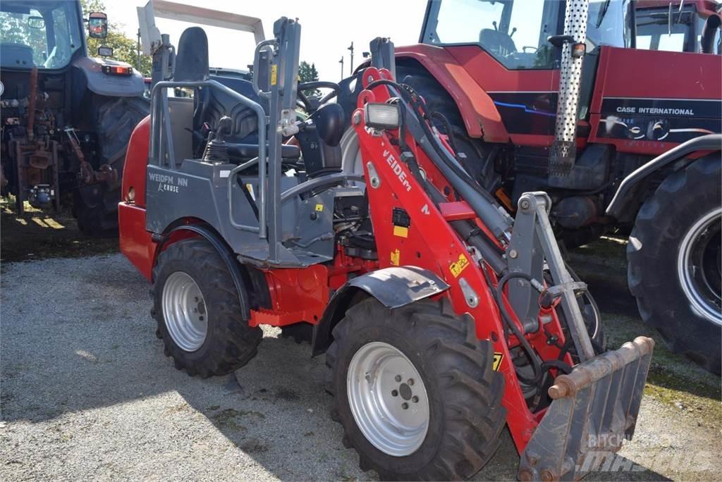 Weidemann 1160 Gumikerekes homlokrakodók