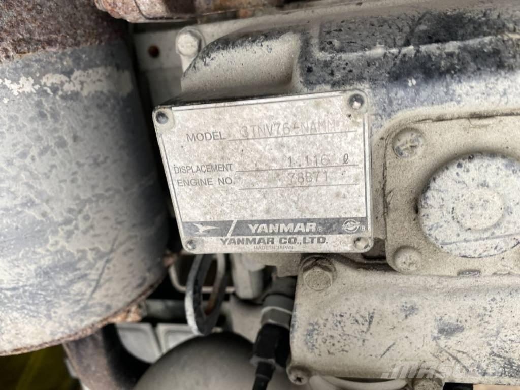 Ammann AV 12-2 Ikerdobos hengerek