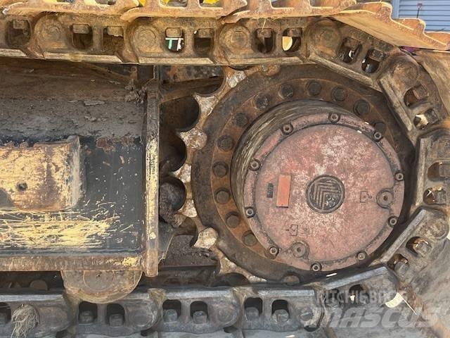 JCB Bandgrävare 220X Lánctalpas kotrók