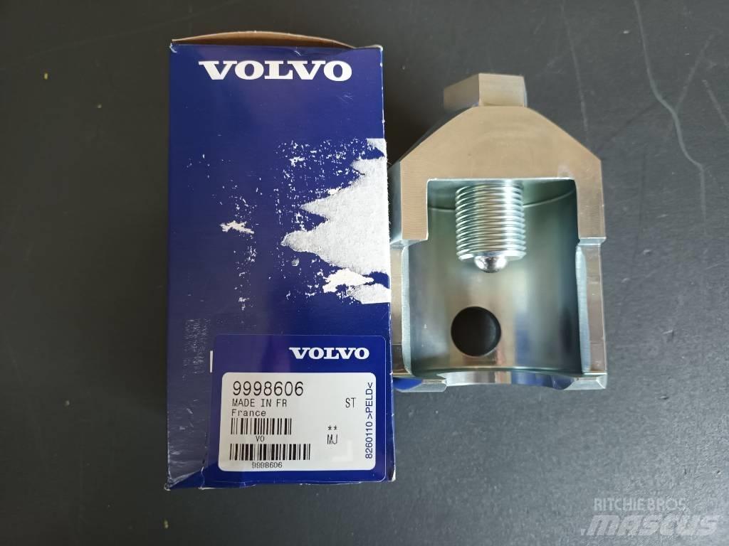 Volvo PULLER 9998606 Motorok