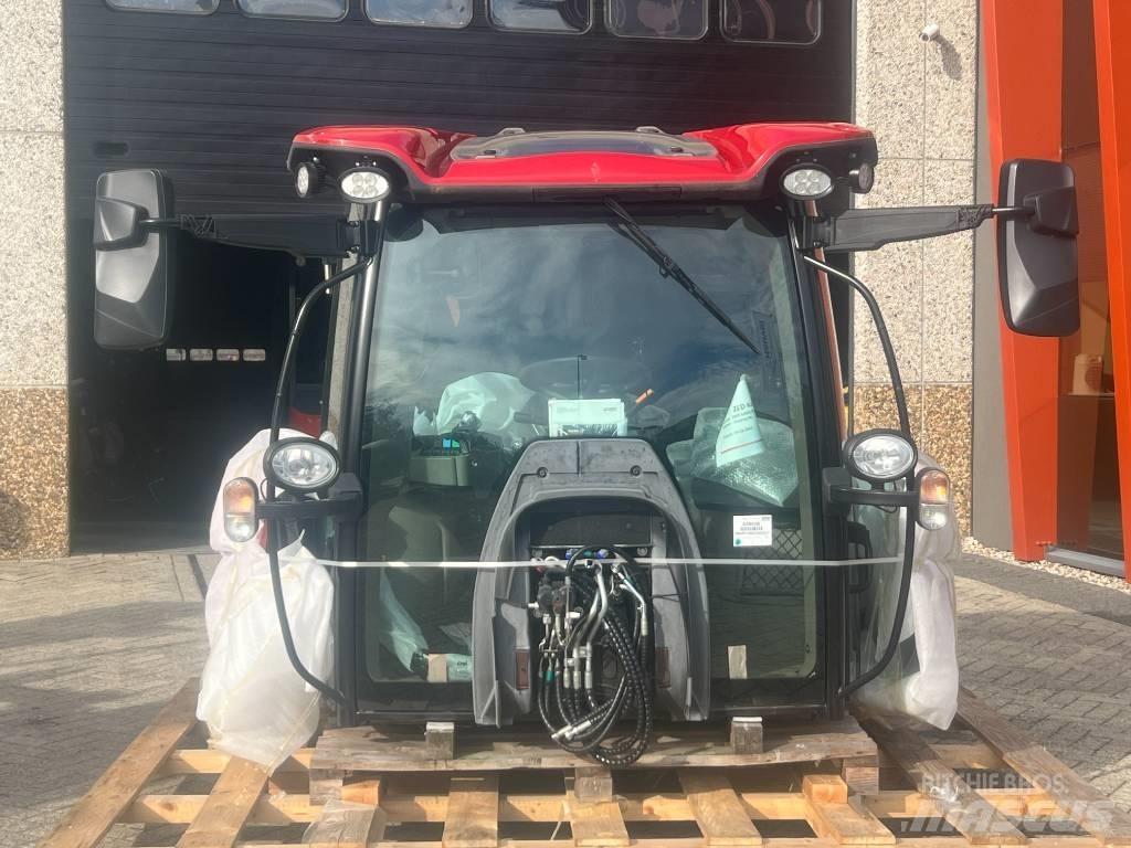 CASE MAXXUM / PUMA Vezetőfülke és belső tartozékok