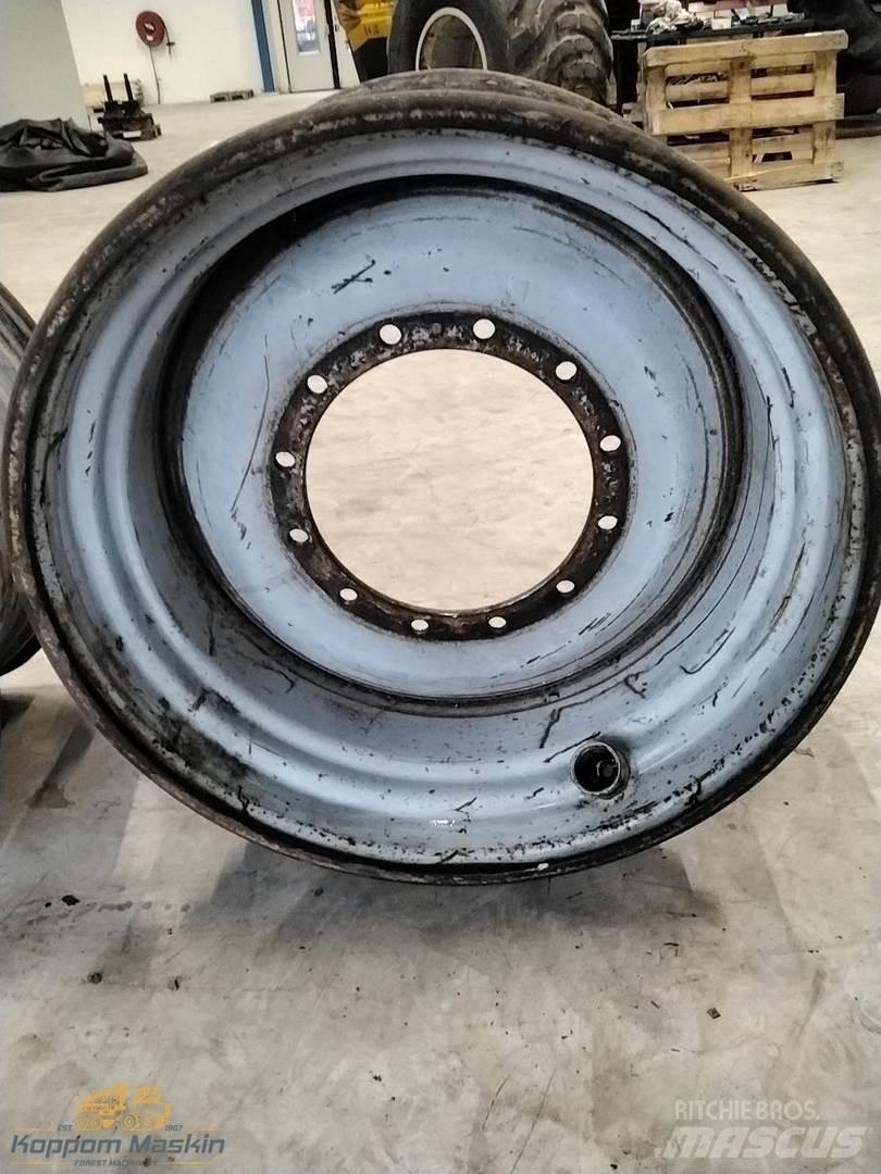 Valmet 901 20x34 Gumiabroncsok, kerekek és felnik