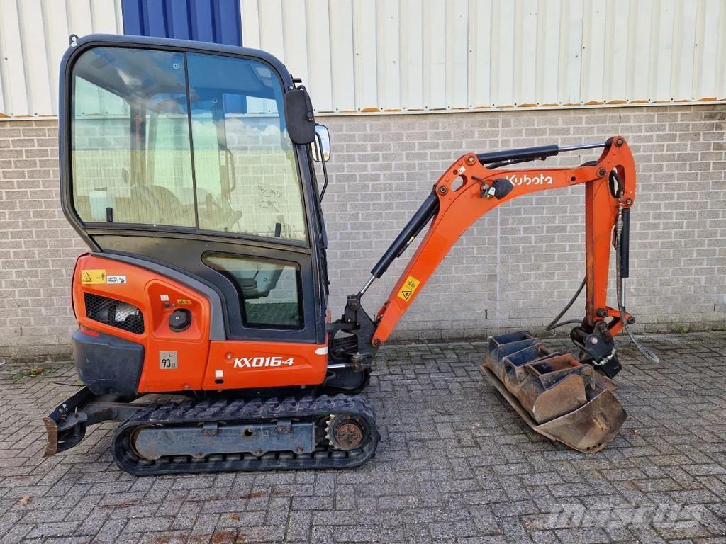 Kubota KX016-4 Mini kotrók < 7t