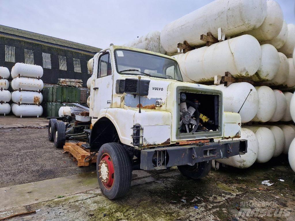 Volvo N10 6x6 Fülkés alváz