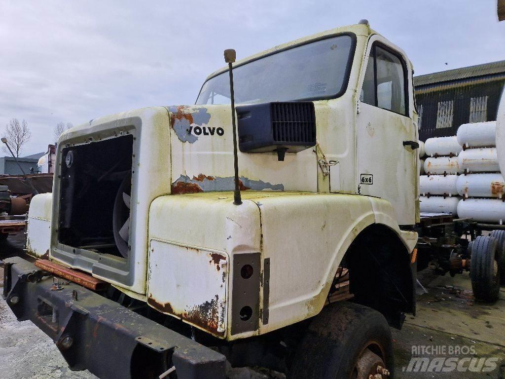 Volvo N10 6x6 Fülkés alváz