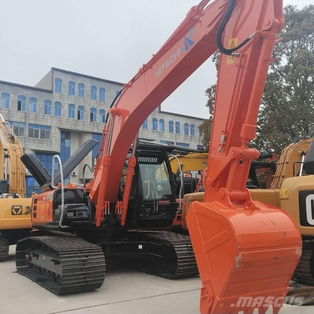 Hitachi ZX 200 Lánctalpas kotrók