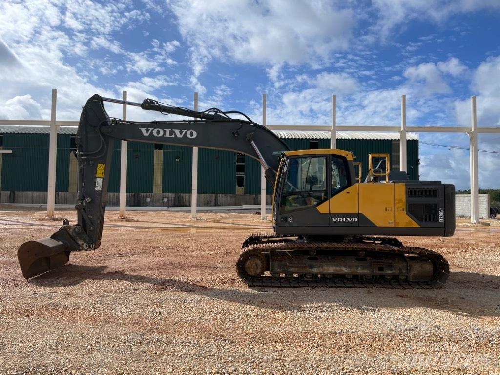 Volvo EC 220 E Lánctalpas kotrók