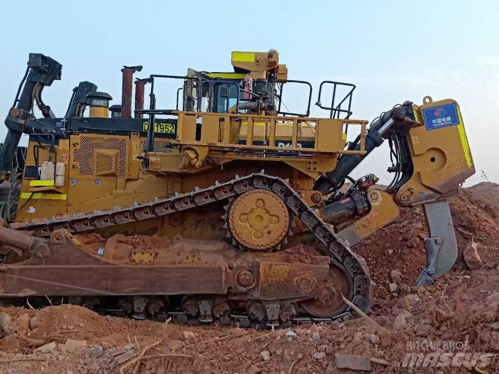 CAT D 11 R lánctalpas dózerek