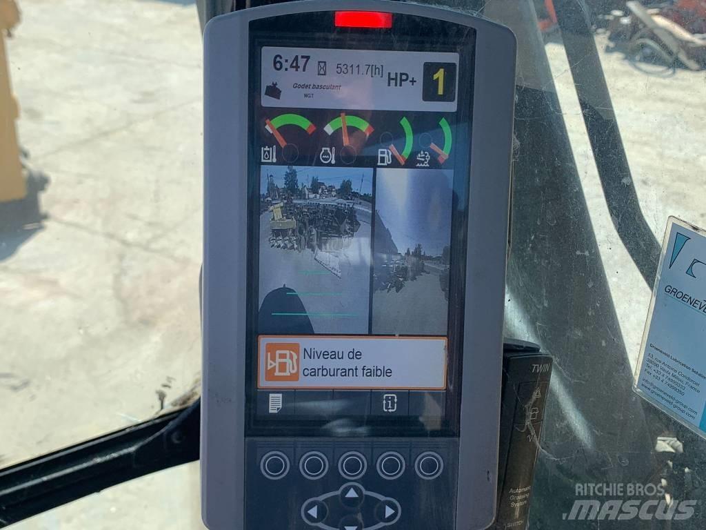 CAT 318F Lánctalpas kotrók