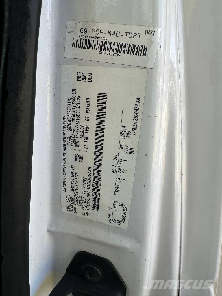 Ford e350 Transporterek