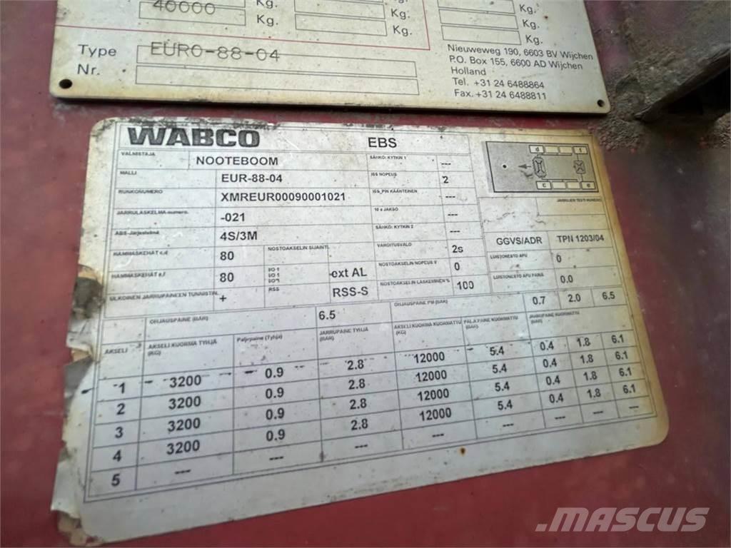 Scania R560 8x4 Nyergesvontatók