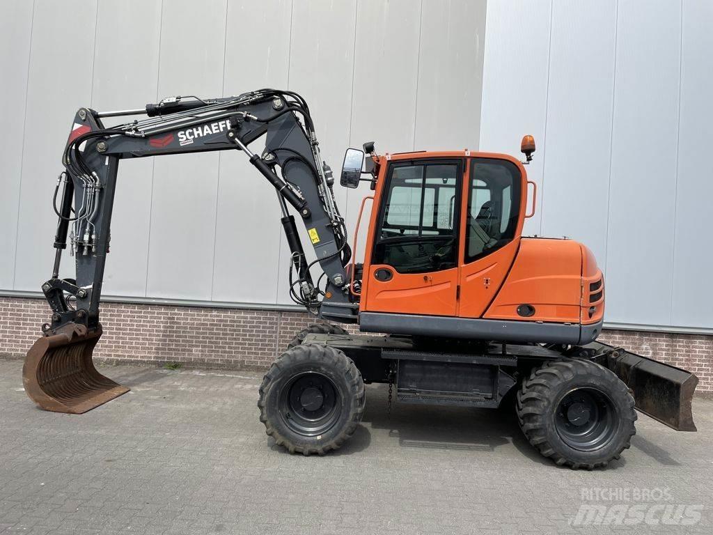 Schaeff TW110 Közepes (midi) kotrók 7 t - 12 t