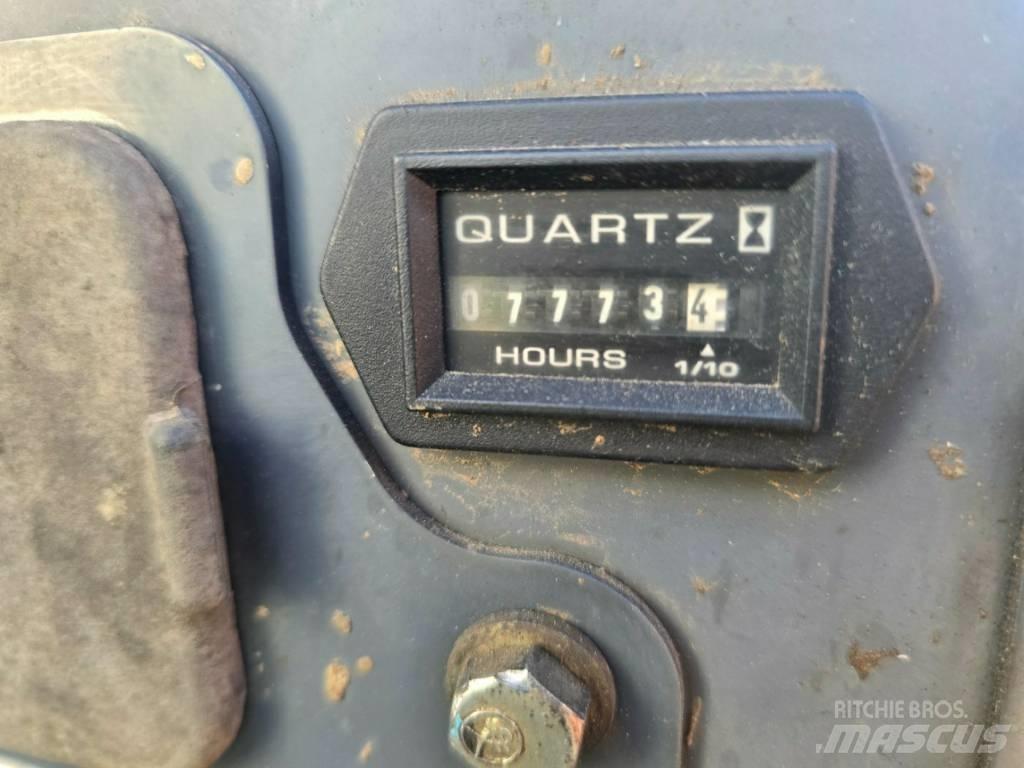 Kobelco SK 130 Mini kotrók < 7t