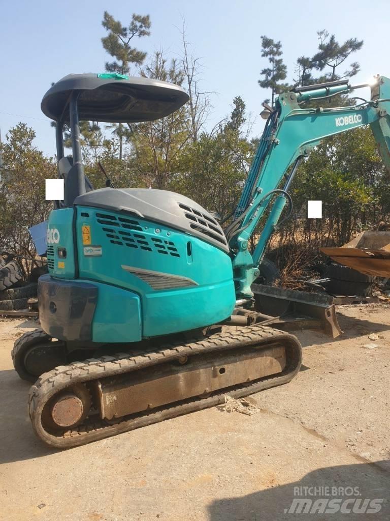 Kobelco SK 130 Mini kotrók < 7t